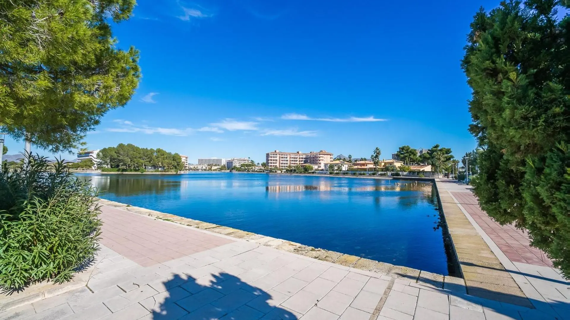 شقة Apartment, Near Alcudia Beach
